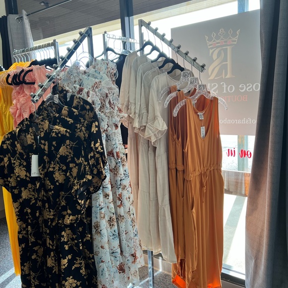 Not So Mystery Box All NWT (please read carefully) - Picture 4 of 10